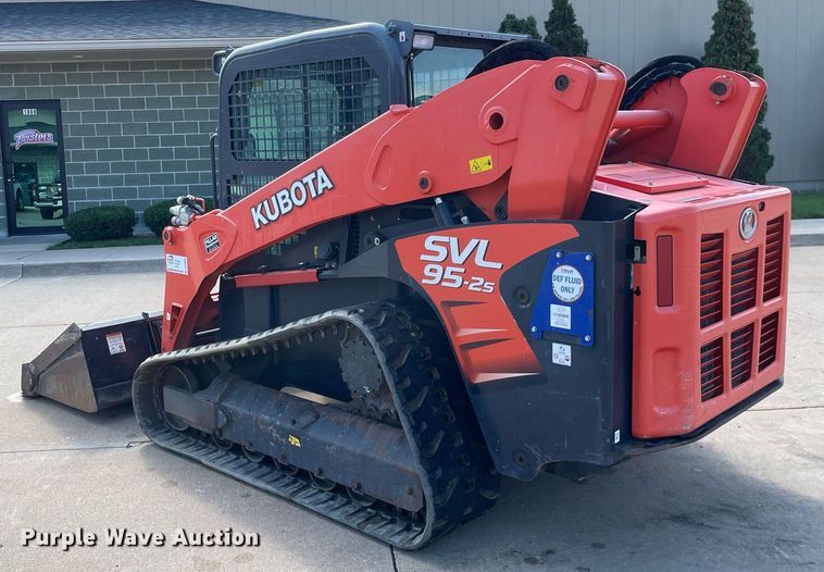 image for item DP0060 2018 Kubota SVL95-2S  tracked skid steer loader