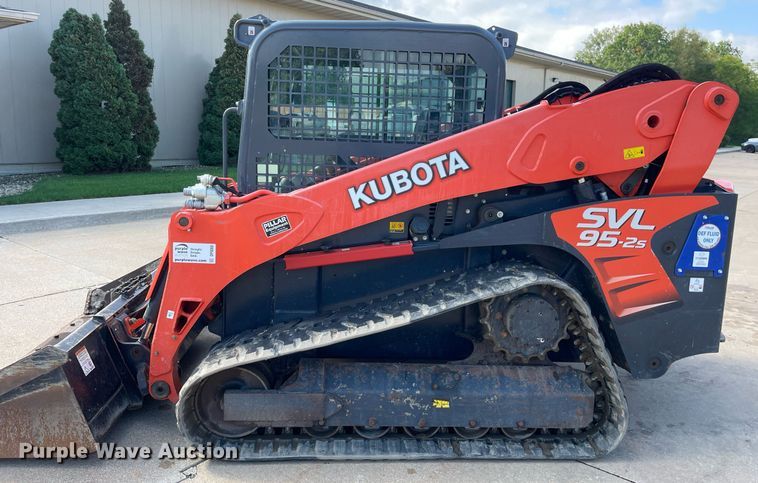 image for item DP0060 2018 Kubota SVL95-2S  tracked skid steer loader