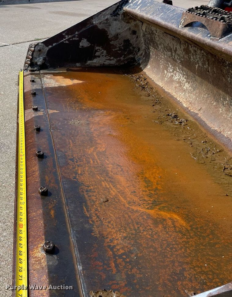 image for item DP0060 2018 Kubota SVL95-2S  tracked skid steer loader