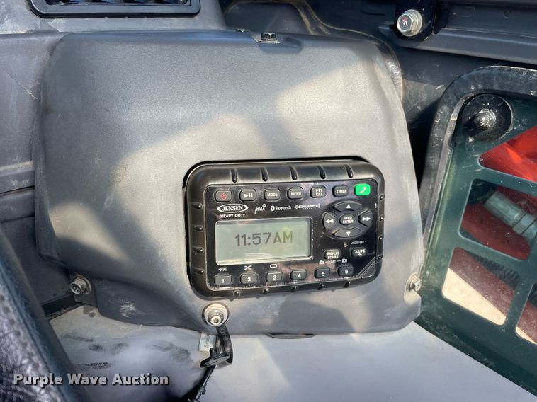 image for item DP0060 2018 Kubota SVL95-2S  tracked skid steer loader