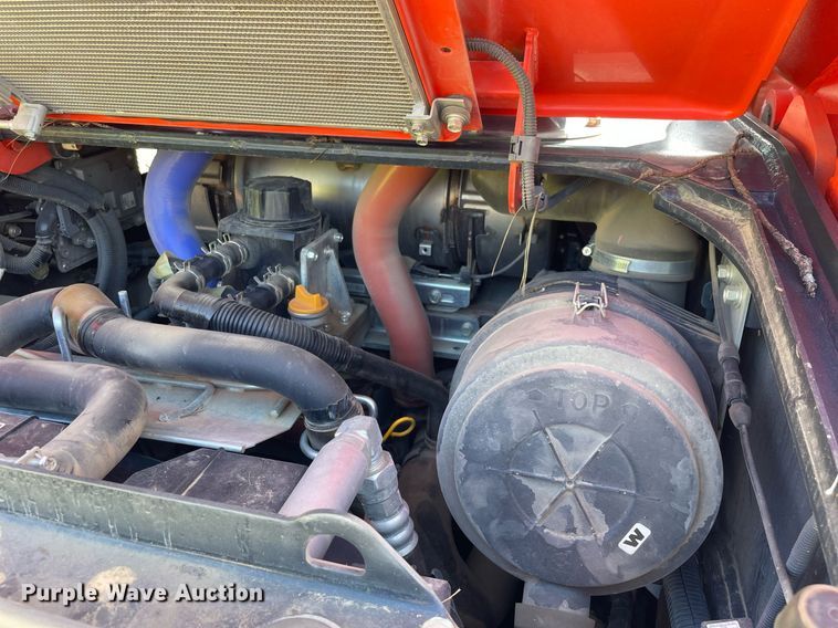 image for item DP0060 2018 Kubota SVL95-2S  tracked skid steer loader