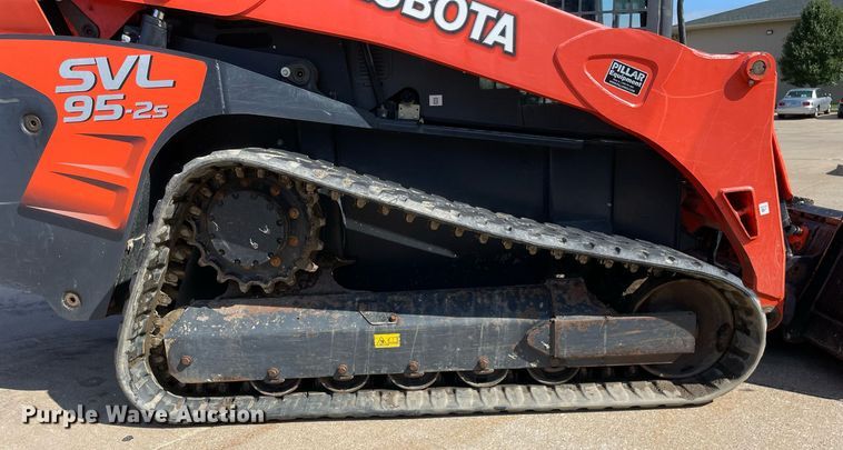 image for item DP0060 2018 Kubota SVL95-2S  tracked skid steer loader