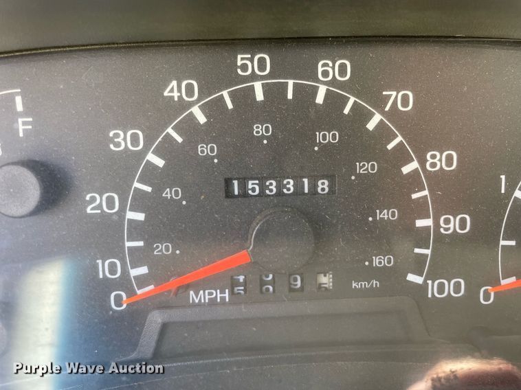 image for item DP0061 2004 Ford F750 Super Duty  flatbed truck