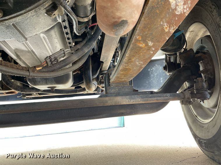 image for item DP0061 2004 Ford F750 Super Duty  flatbed truck