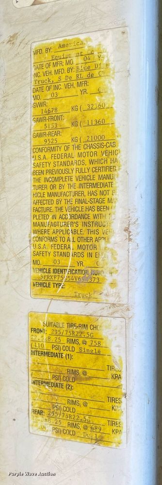 image for item DP0061 2004 Ford F750 Super Duty  flatbed truck