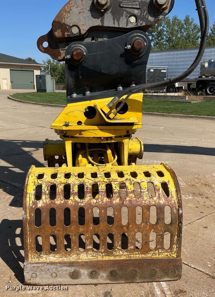 image for item DP0063 2018 Epiroc MG2300  excavator grapple