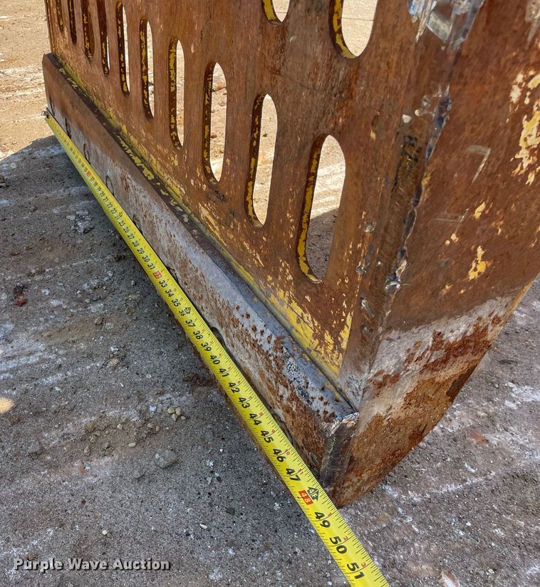 image for item DP0063 2018 Epiroc MG2300  excavator grapple