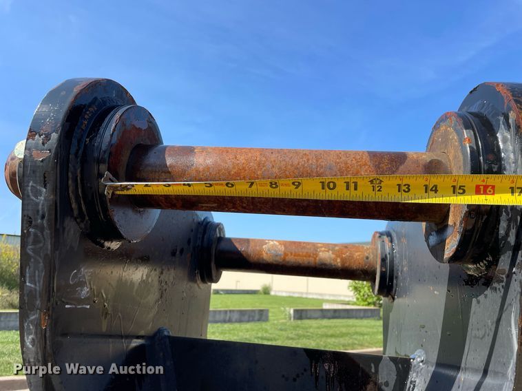 image for item DP0063 2018 Epiroc MG2300  excavator grapple