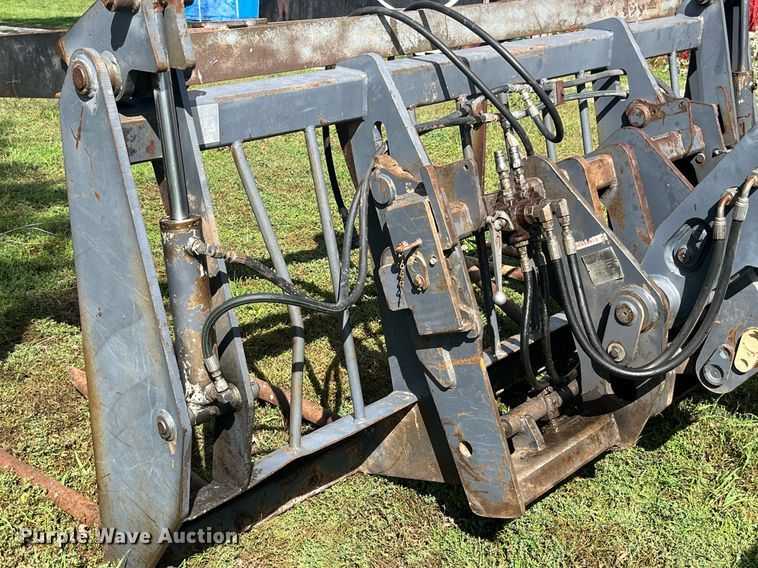 image for item DP2069 2000 New Holland LM430  telehandler