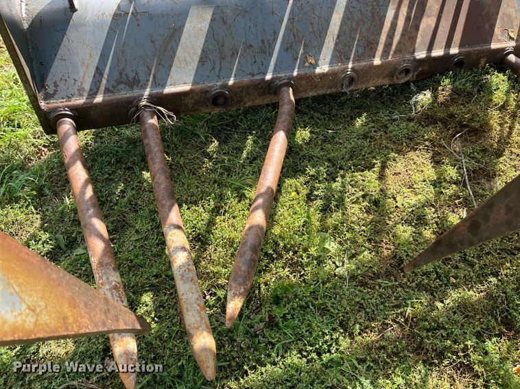 image for item DP2069 2000 New Holland LM430  telehandler