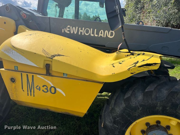 image for item DP2069 2000 New Holland LM430  telehandler