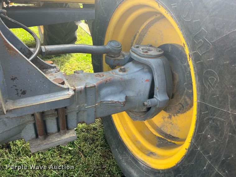 image for item DP2069 2000 New Holland LM430  telehandler