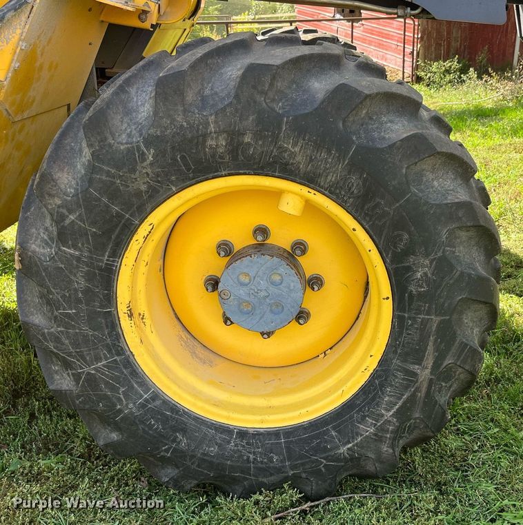 image for item DP2069 2000 New Holland LM430  telehandler
