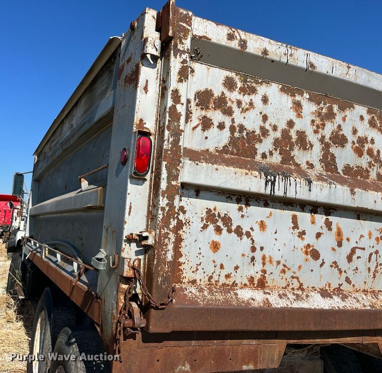 image for item DP2082 2000 Sterling L-Line  dump truck