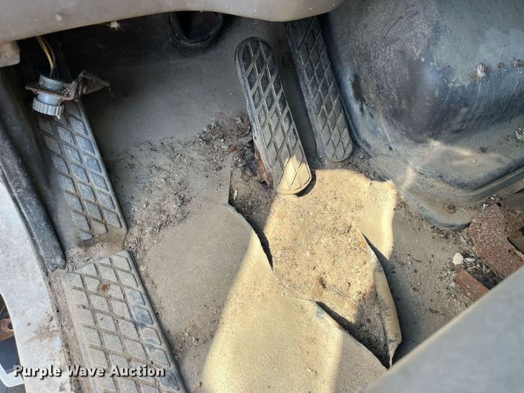 image for item DP2082 2000 Sterling L-Line  dump truck