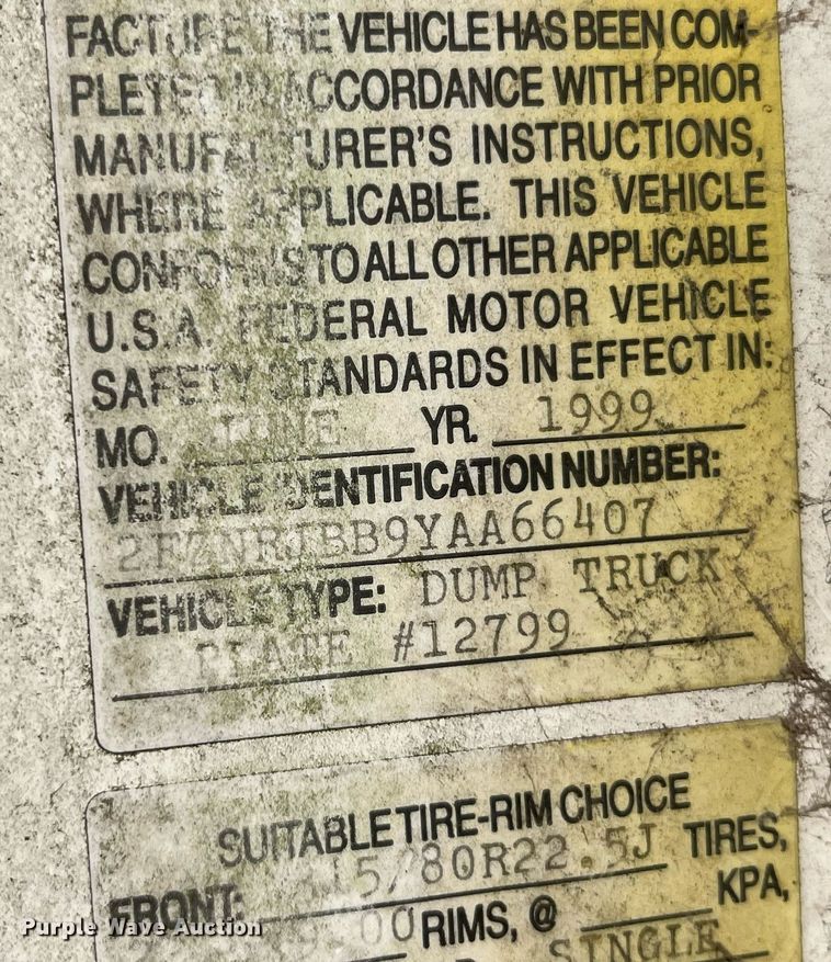 image for item DP2082 2000 Sterling L-Line  dump truck