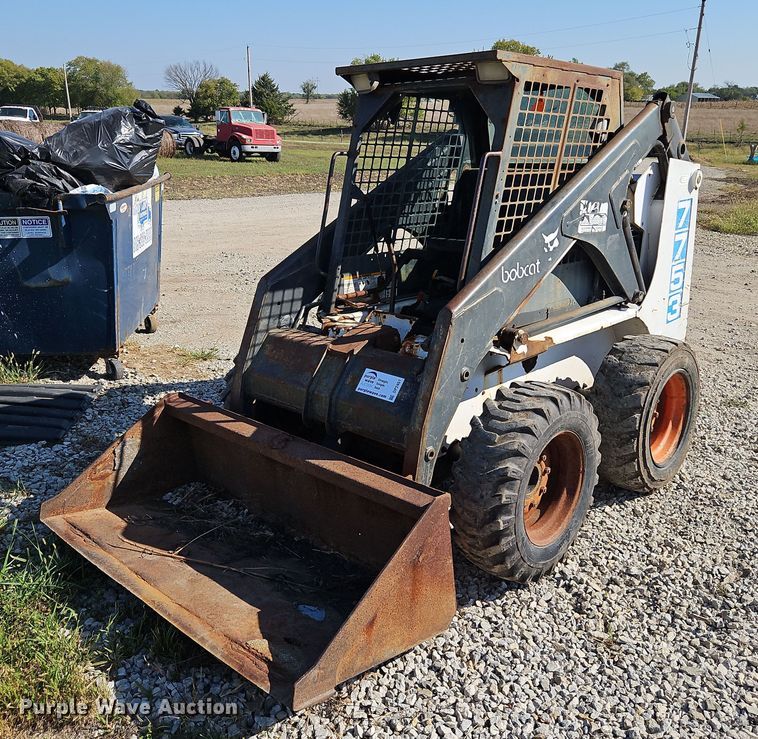 image for item DP2451 1993 Bobcat 7753  skid steer loader