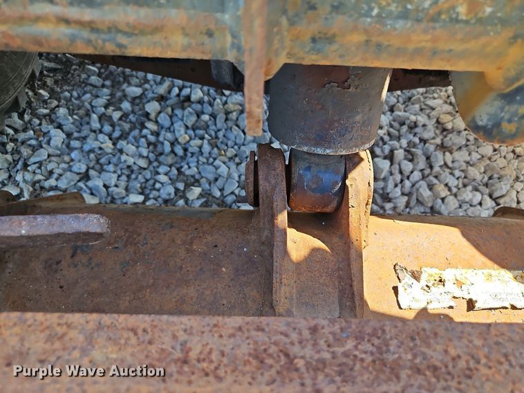 image for item DP2451 1993 Bobcat 7753  skid steer loader