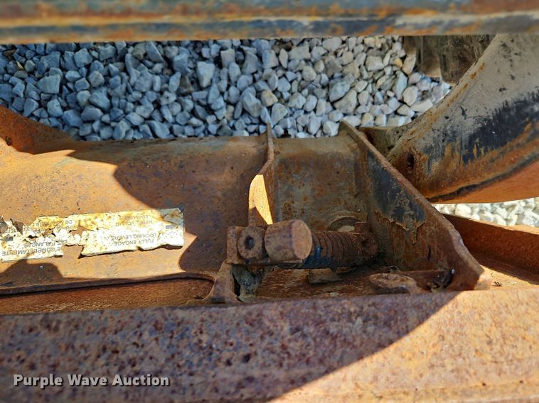 image for item DP2451 1993 Bobcat 7753  skid steer loader