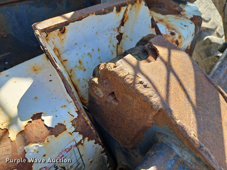 image for item DP2451 1993 Bobcat 7753  skid steer loader