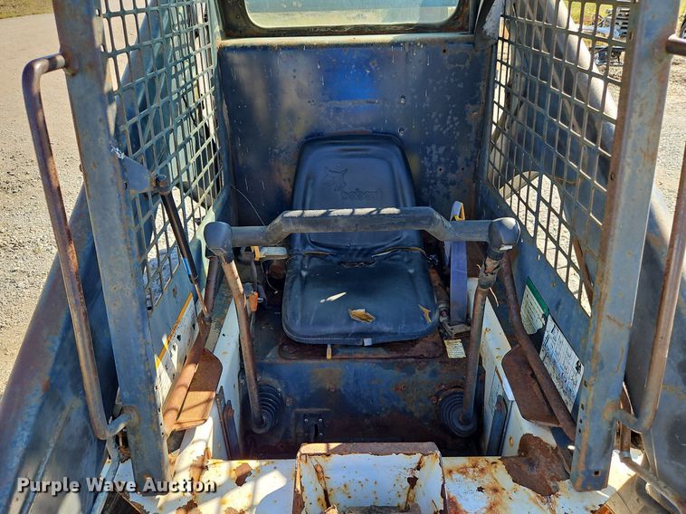 image for item DP2451 1993 Bobcat 7753  skid steer loader
