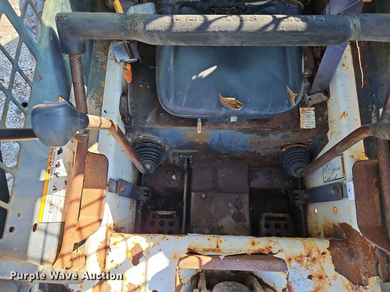 image for item DP2451 1993 Bobcat 7753  skid steer loader