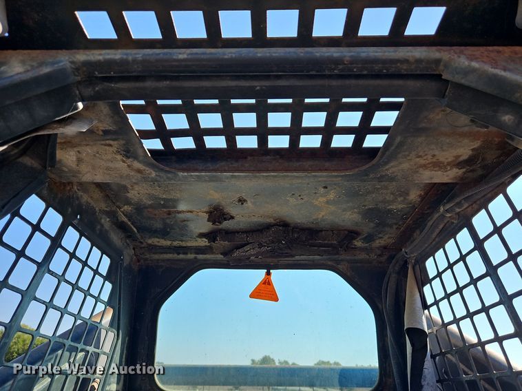 image for item DP2451 1993 Bobcat 7753  skid steer loader