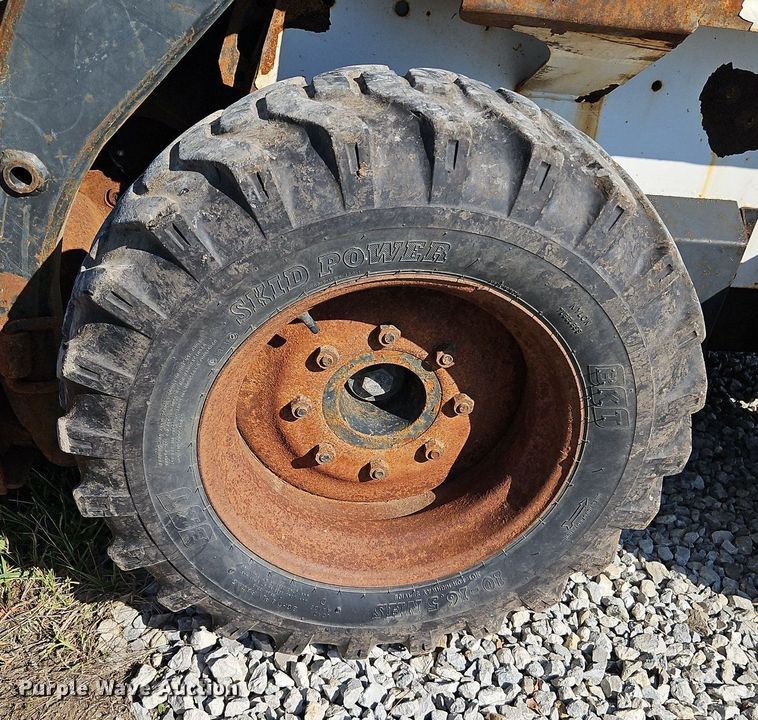 image for item DP2451 1993 Bobcat 7753  skid steer loader