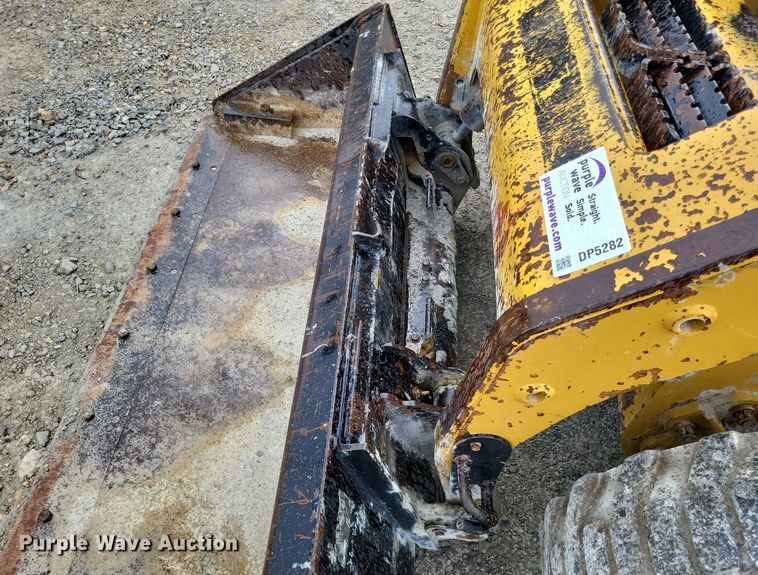 image for item DP5282 2011 Caterpillar 226B3 skid steer loader