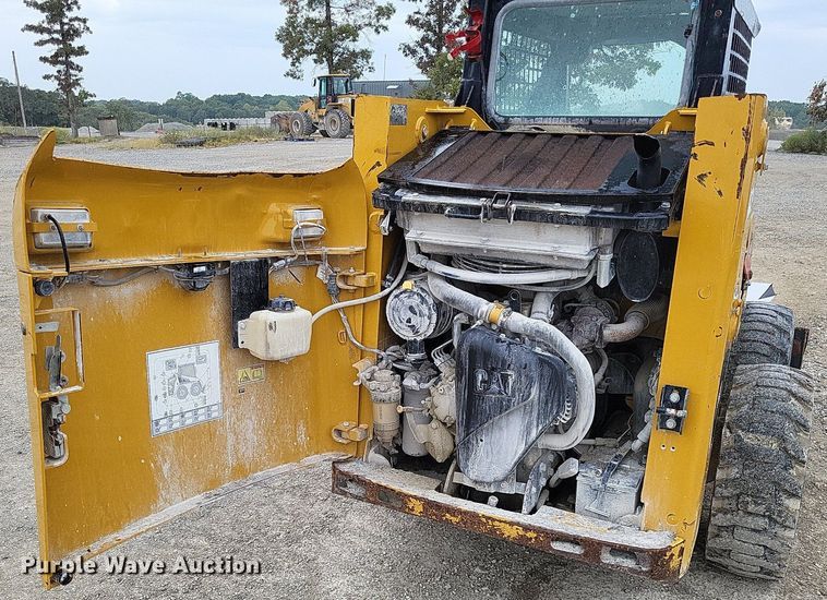 image for item DP5282 2011 Caterpillar 226B3 skid steer loader