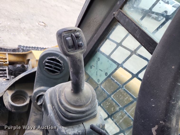 image for item DP5284 2018 Caterpillar 299D2 XHP tracked skid steer loader