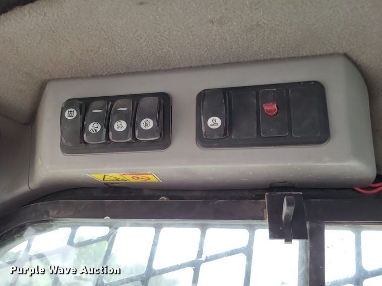 image for item DP5284 2018 Caterpillar 299D2 XHP tracked skid steer loader