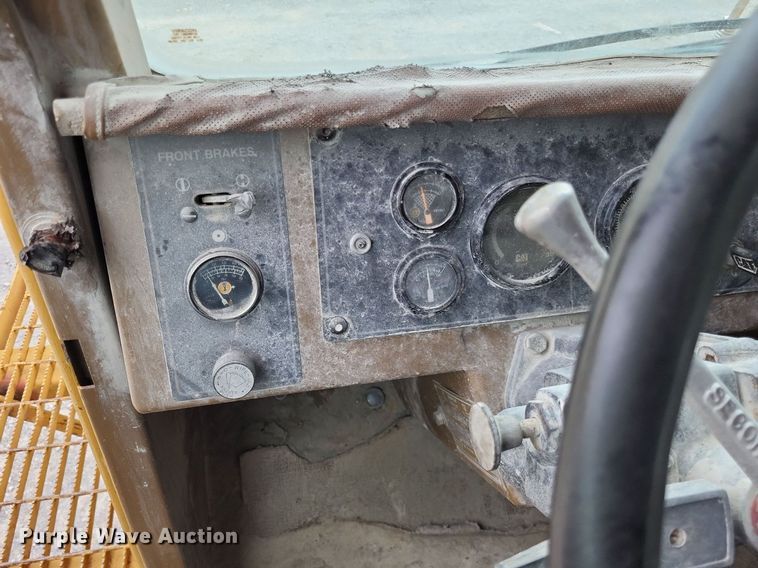 image for item DP5287 1991 Caterpillar 769C haul truck