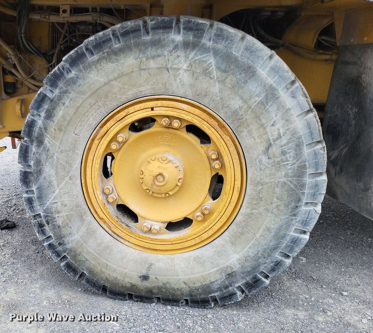 image for item DP5287 1991 Caterpillar 769C haul truck