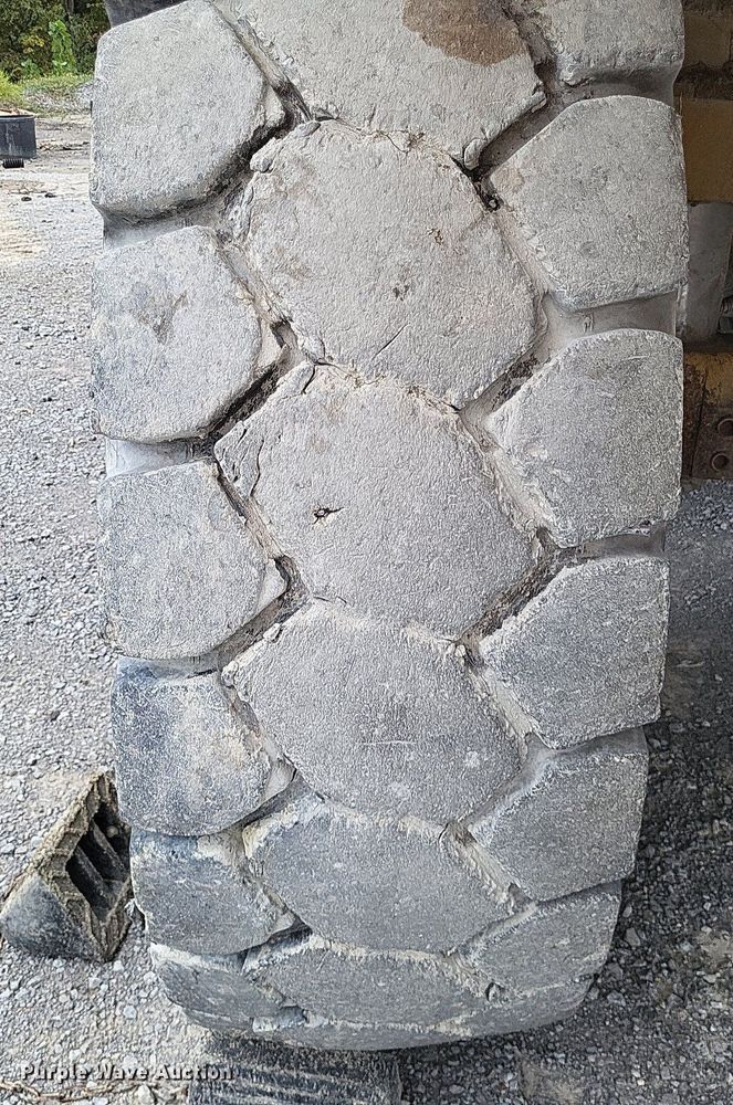 image for item DP5287 1991 Caterpillar 769C haul truck