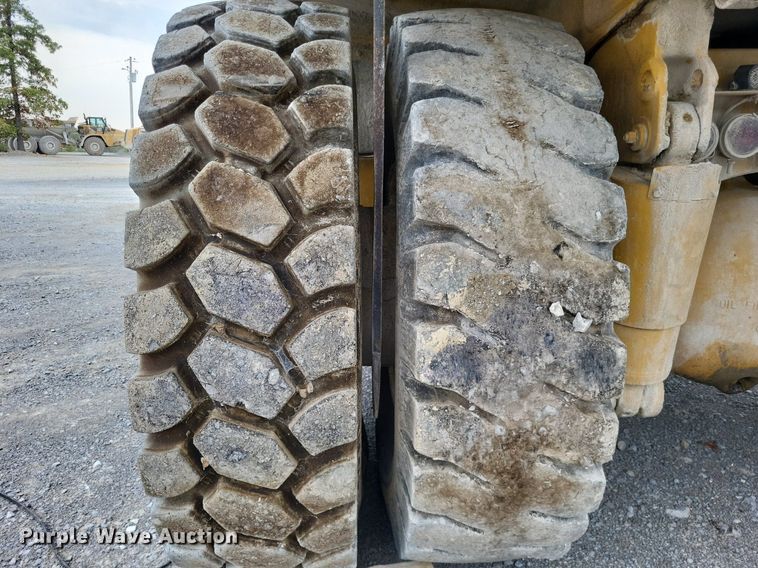 image for item DP5287 1991 Caterpillar 769C haul truck