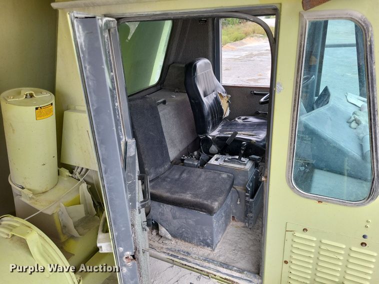 image for item DP5288 1997 Euclid  R40 haul truck