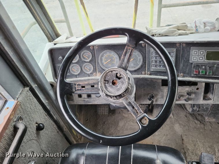 image for item DP5288 1997 Euclid  R40 haul truck