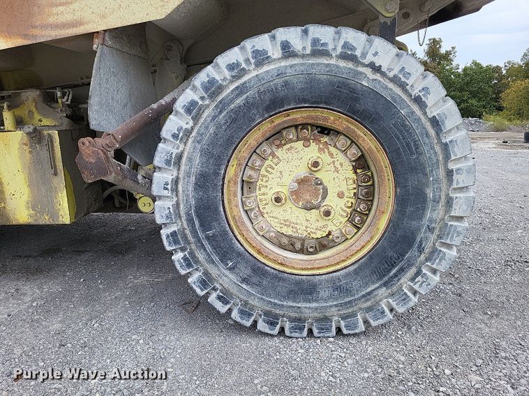 image for item DP5288 1997 Euclid  R40 haul truck