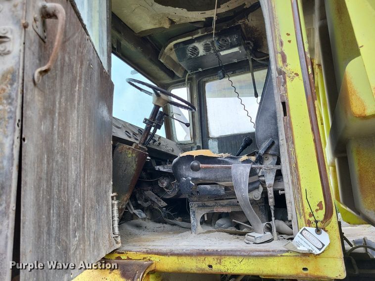 image for item DP5289 1984 Euclid  R25 haul truck