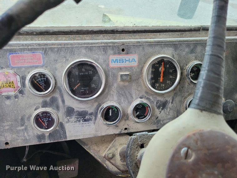 image for item DP5289 1984 Euclid  R25 haul truck