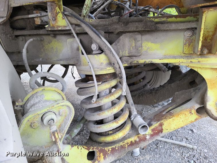 image for item DP5289 1984 Euclid  R25 haul truck