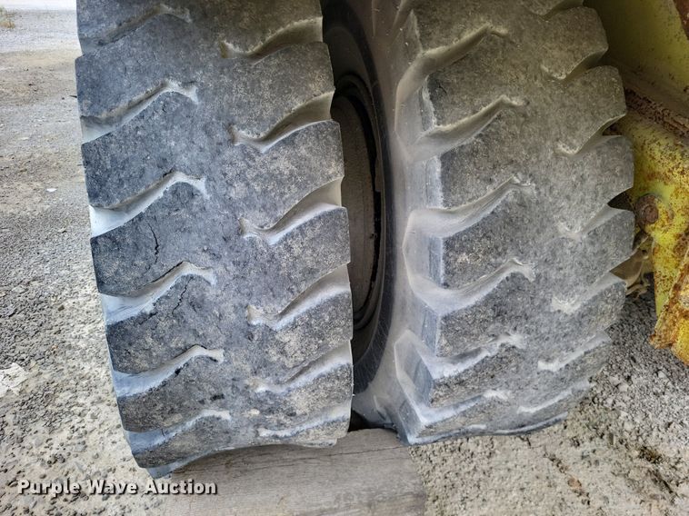 image for item DP5289 1984 Euclid  R25 haul truck