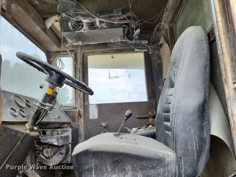 image for item DP5290 1986 Euclid  R25 haul truck