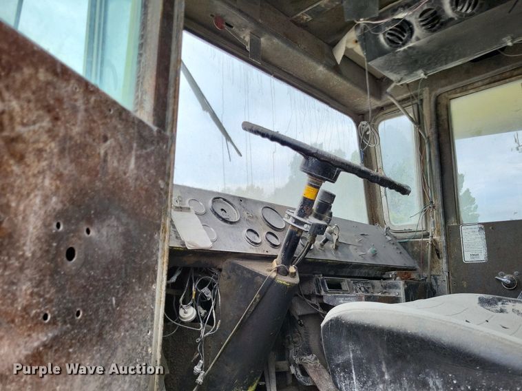 image for item DP5290 1986 Euclid  R25 haul truck