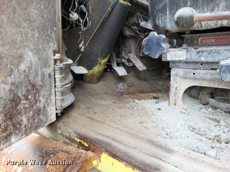 image for item DP5290 1986 Euclid  R25 haul truck