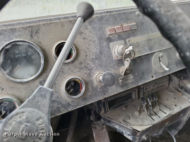 image for item DP5290 1986 Euclid  R25 haul truck