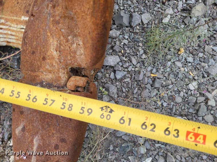 image for item DP5293 (2) excavator buckets