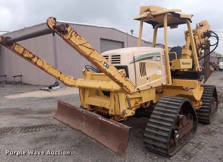 image for item DP7897 2008 Vermeer RTX1250  cable plow