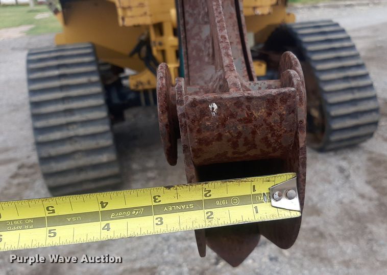 image for item DP7897 2008 Vermeer RTX1250  cable plow